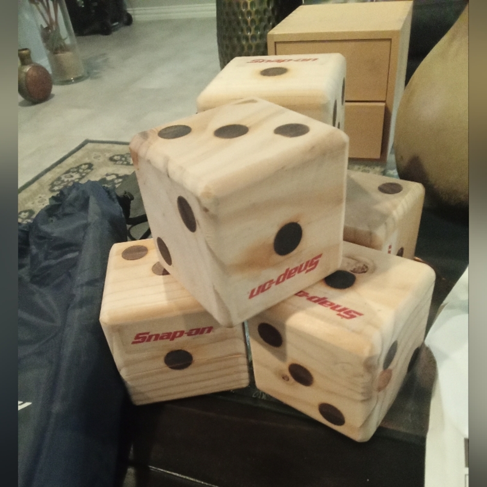 Snap Outdoor Wooden Dice Set - Natural and Navy bag